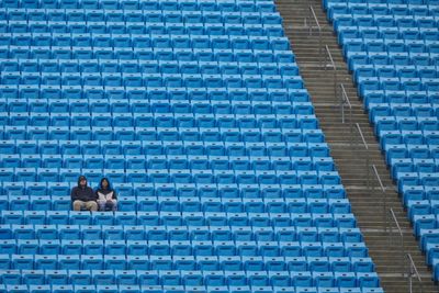 Falcons, Panthers playing to near-empty stadium in Charlotte