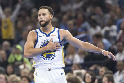 Steve Kerr credits Steph Curry for shouldering a heavy workload