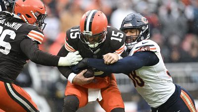 Bears new sacks leader Montez Sweat bemoans ‘very frustrating’ finish