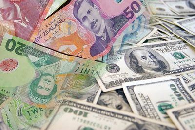 NZD TO USD and Other Currency Rates - 18 December 2023