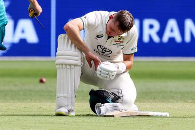 Marnus Labuschagne cleared for 'Boxing Day' Test after nasty blow