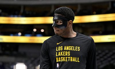 How much longer will Rui Hachimura wear a face mask?