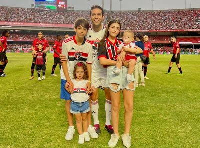Kaká's Brilliance on Field: A Day of Football Magic, Connections