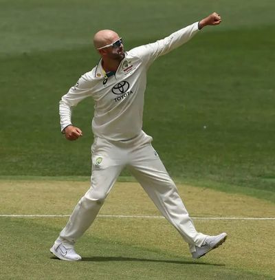 Nathan Lyon's Commitment: Pitch Communication in the Cricket World