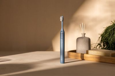 SURI Review: Is the Gwyneth Paltrow-approved toothbrush really the last you'll ever need?