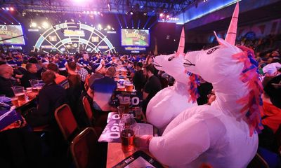 Checking out: the slow decline of the London darts scene