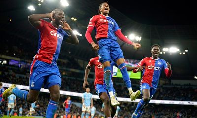 Olise’s late penalty caps Crystal Palace comeback to frustrate Manchester City