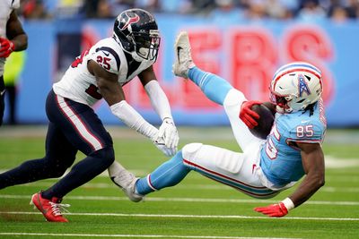 Texans troll Tennessee Titans with Oilers social media post