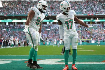 Dolphins WR Jaylen Waddle dominates the Jets in Tyreek Hill’s absence
