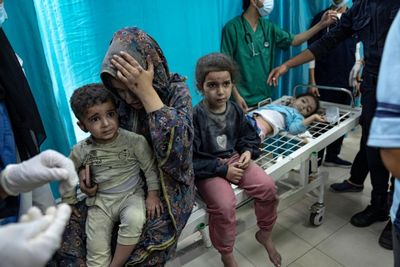 Several killed and wounded after Israeli air strike hits Gaza’s largest hospital