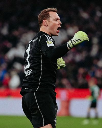 Flawless Final Home Game Demonstrates Neuer's Passion and Teamwork