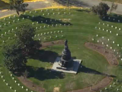 US judge halts removal of Arlington Cemetery confederate statue