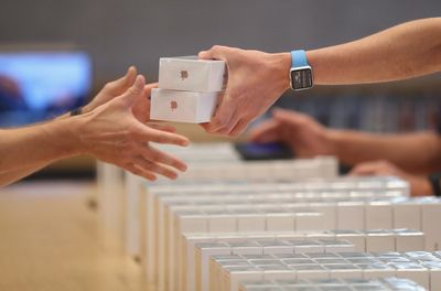Apple immediately pausing sales of brand new product (here's why)