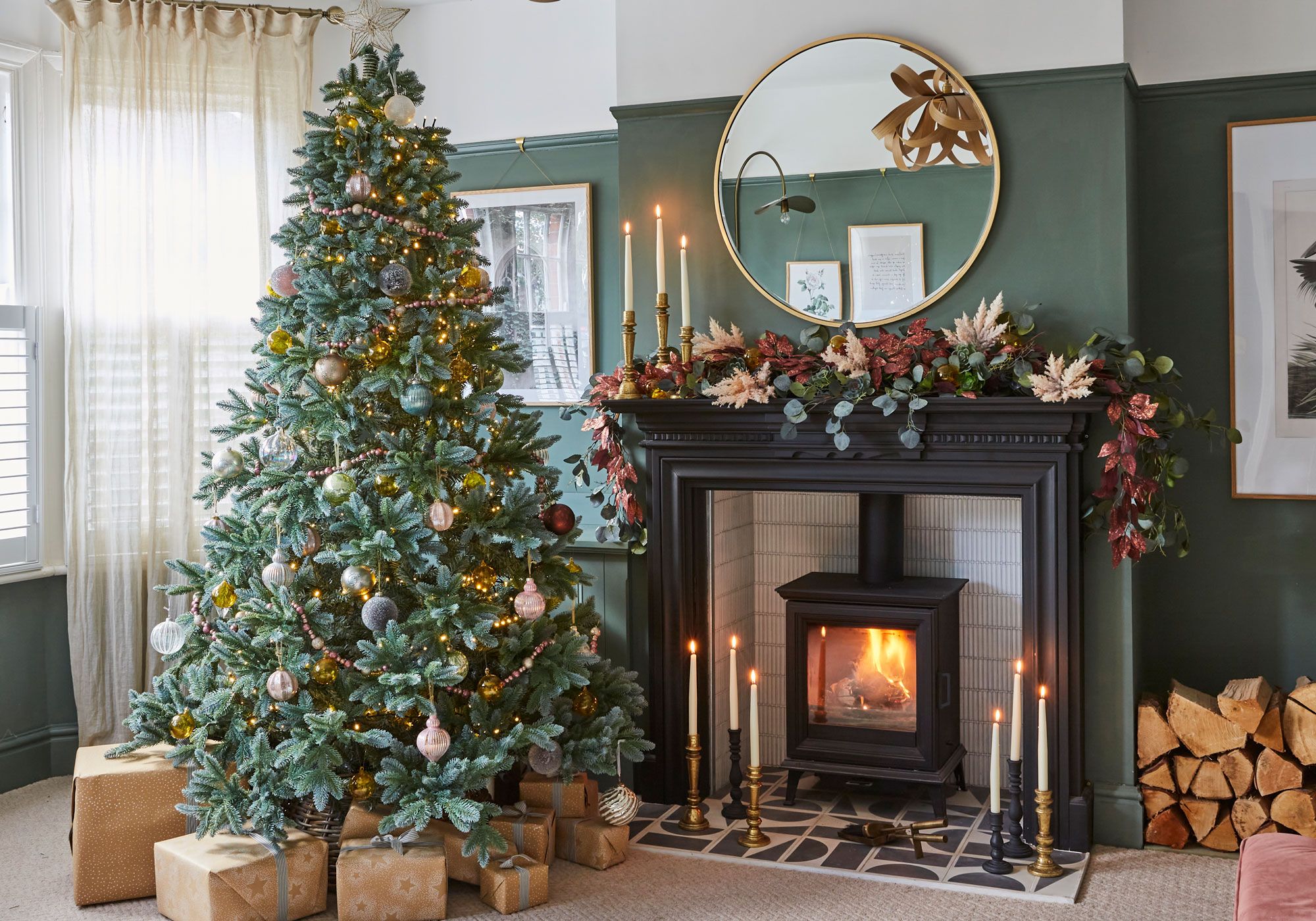 6-expert-tips-on-how-to-make-a-christmas-tree-last