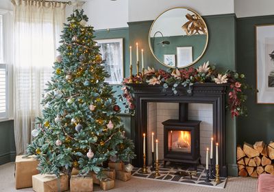 6 expert tips on how to make a Christmas tree last longer