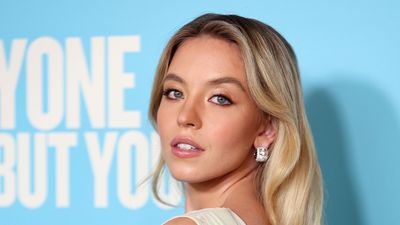It’s A Good Thing Glen Powell Skipped The Latest Anyone But You Premiere, Because Sydney Sweeney Had My Full Attention In A Sheer Look