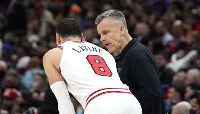 Bulls guard Zach LaVine on timetable to return, but not to be traded