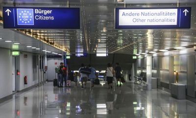 EU fingerprint checks for British travellers to start in 2024