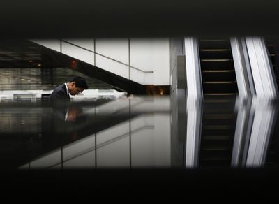 Japan Elevates Business Mood Assessment, Economy View Stable