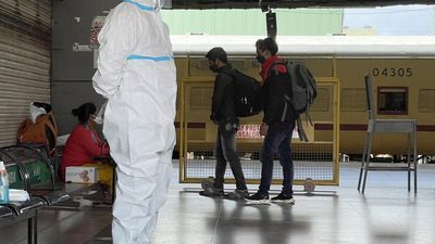 All advised to wear masks in crowded public spaces that are poorly ventilated