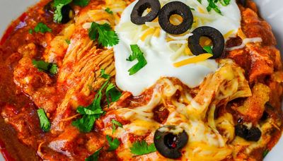 Menu planner: For a casual meal, try slow-cooker enchilada chicken