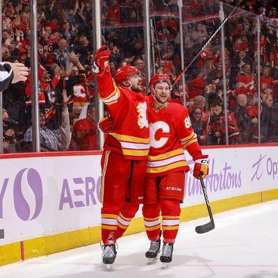 Calgary Flames victorious over Florida Panthers, seize win by 3-1!