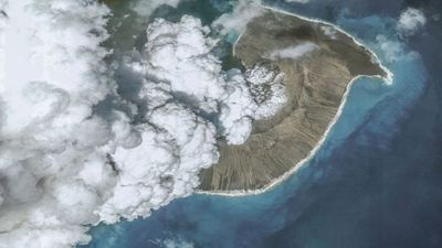 Tonga volcano eruption was fueled by 2 merging chambers that are still brimming with magma