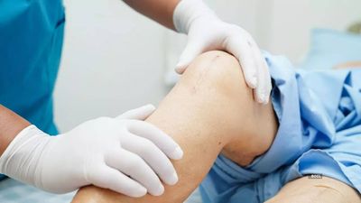 Post-surgery care tips to recover from knee replacement surgery