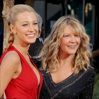 Blake Lively Is A Carbon Copy of Her Mom, Elaine, In New Instagram Selfie