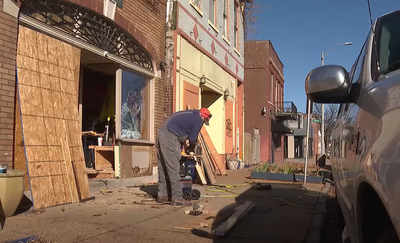 Police crash into LGBT+ bar – then arrest the owner