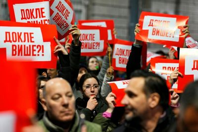 Hundreds Rally In Fresh Protest Over Serbia Vote Results