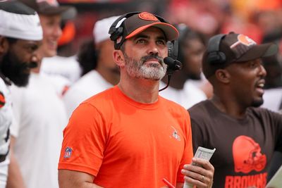 Browns HC Kevin Stefanski reacted just like us to the end of Bears game