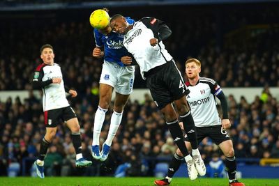 Fulham beat Everton on penalties to make Carabao Cup semi-finals