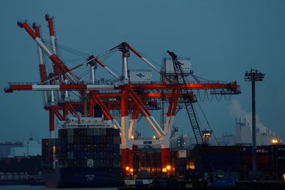 Japan's Nov Exports Dip 0.2% Amid Trade Turbulence