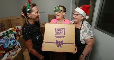 Community leaves Christmas lunch with full bellies and a hearty hamper