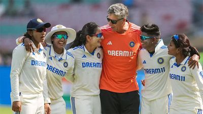 Troy Cooley heaps praise on Team India women bowlers