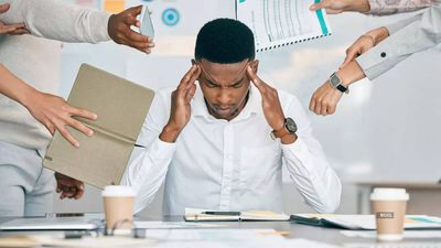 Having workplace anxiety? Expert shares tips to overcome it