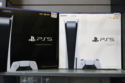 PS5 Sales Skyrocket, Sony Celebrates 50 Million Milestone!