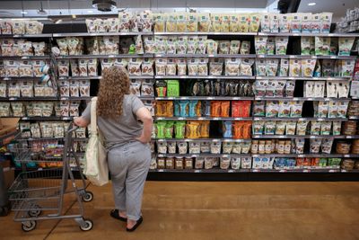 Year-End Cheer: US Consumer Confidence Soars in December!