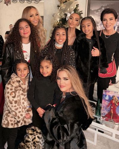 Kim Kardashian's Heartwarming Family Photo: A Timeless Moment Captured