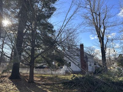 Historic storm wreaks havoc in Maine, leaving thousands without power