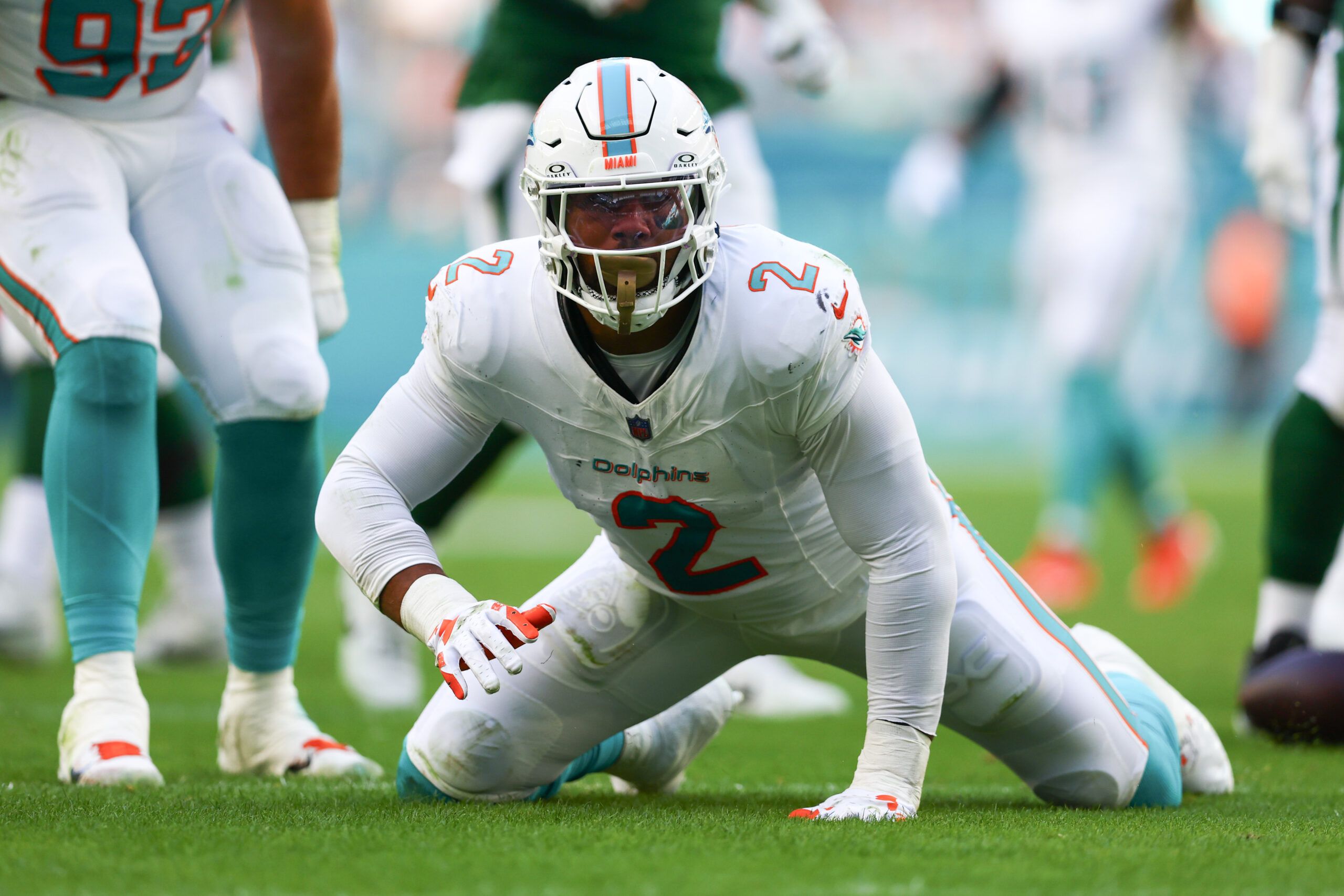 Dolphins LB Bradley Chubb Named AFC Defensive Player…