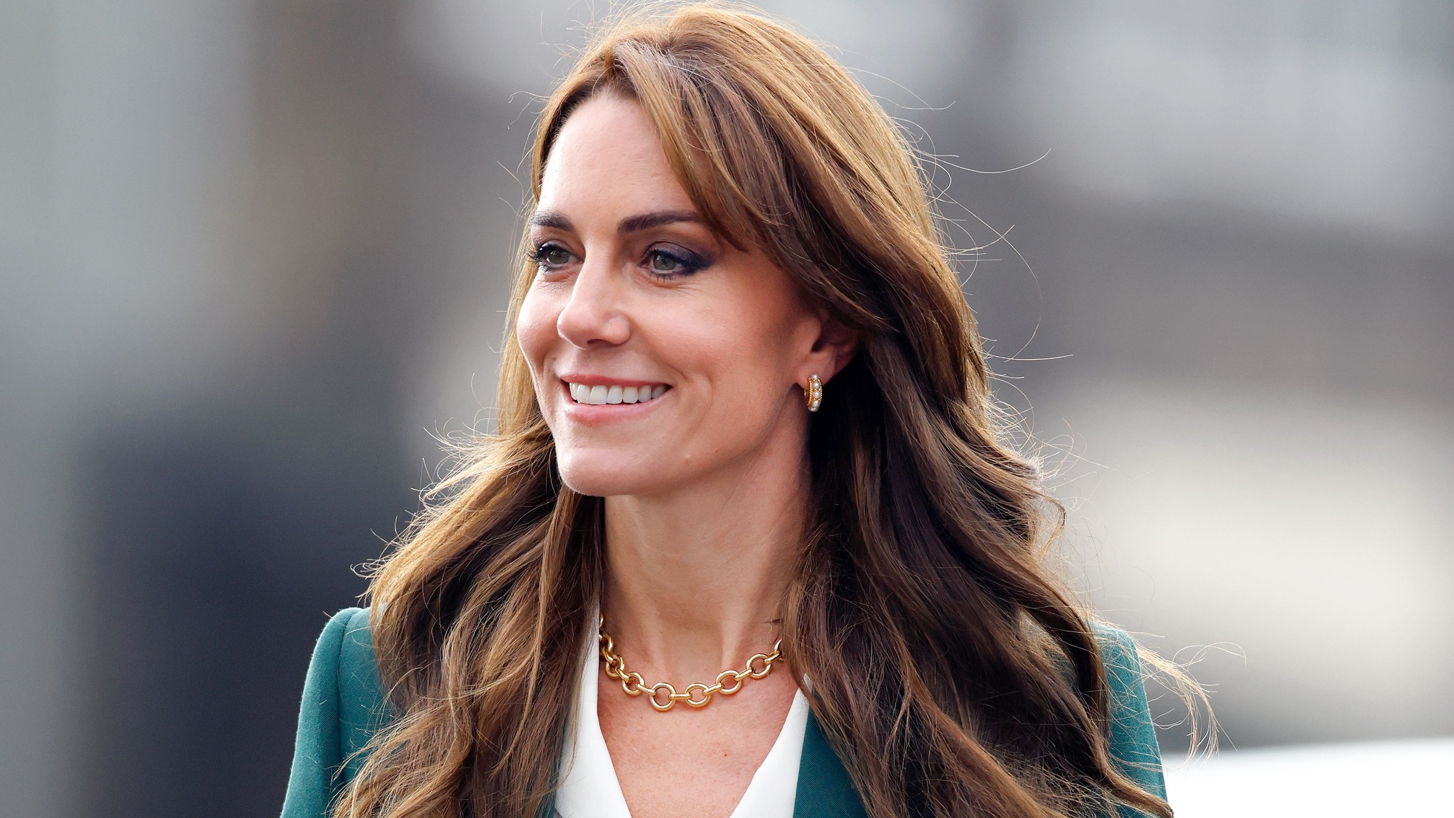 Kate Middleton's favourite perfume is the perfect gift…