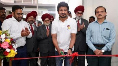 Shooting Academy opened at Guru Nanak College