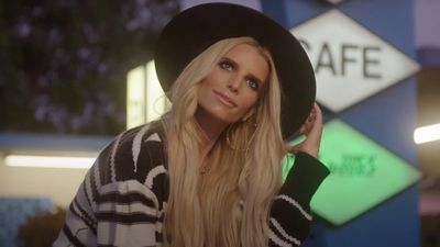 Why Jessica Simpson Likes To Leave Hollywood For Nashville From Time To Time