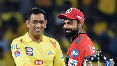 Watch: 'How will CSK fans feel...,' Dhoni's graceful reply when asked to support RCB