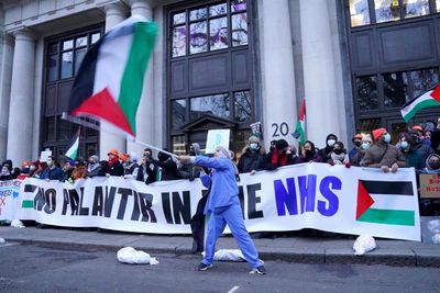 Health workers blockade office of tech giant with NHS contract over ties to Israel