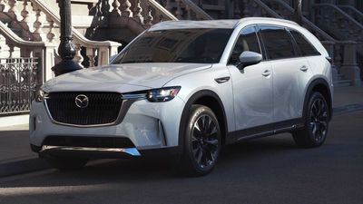 The Mazda CX-70 Will Get The CX-90's Engines