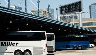 A federal grant to help Chicago buy the Greyhound Bus terminal? That’s the ticket