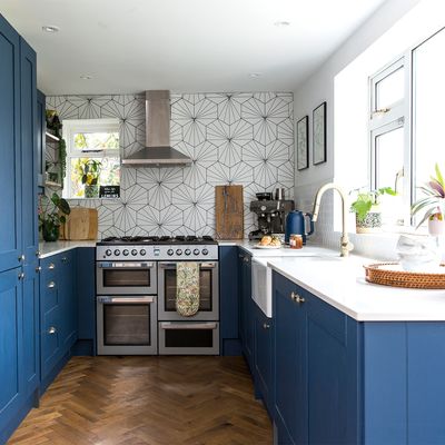 How to clean your kitchen in 15 minutes or less, according to cleaning experts